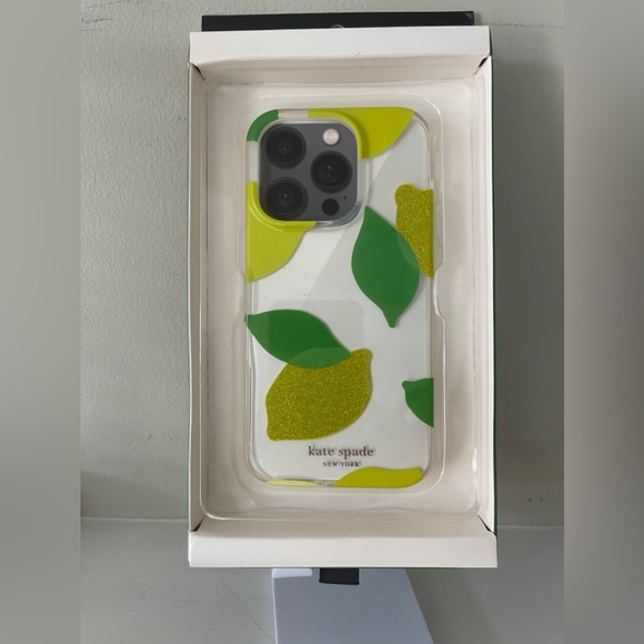 Kate Spade New York New in Package lemon drop iPhone 14 ProMax case - Picture 4 of 6